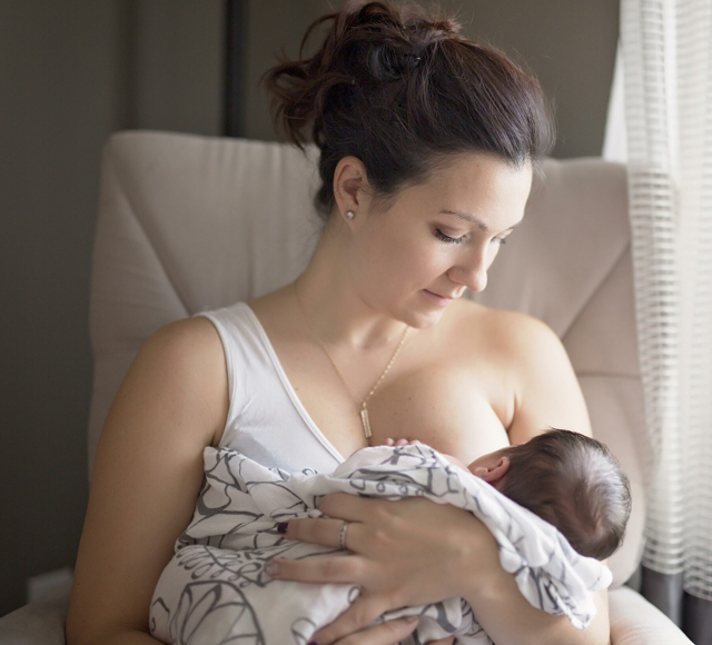 How A Lactation Specialist Solves Painful Latch Issues Instantly